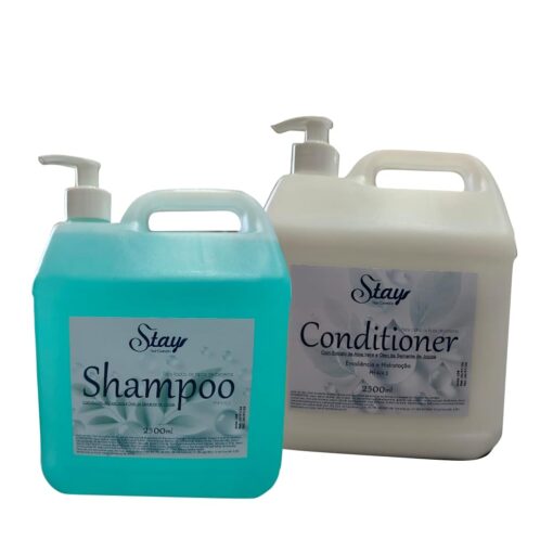 Kit Stay Shampoo e Condicionador de 2500ml, ideal para uso em lavatórios e salões.